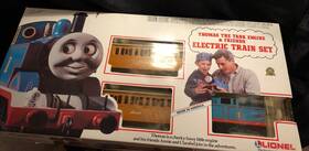 8-81011 Lionel Thomas The Tank Engine With Annie And Clarabel G Scale Electric Train Set