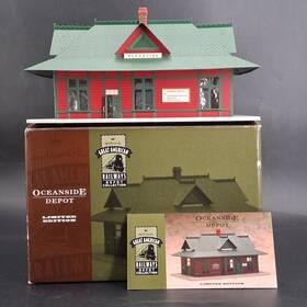 Qht3501 Lionel Hallmark Great American Railways Oceanside Depot Original Box