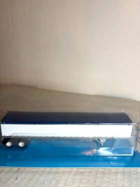 Ls6007 Loan Star Models #ls6007 Wilson Grain Trailer With White Panels And Blue Tarp H.o. 1 87