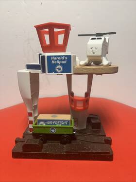 Ghk14 Mattel Thomas And Friends Wooden Rail Series Harolds Heliport Play Set