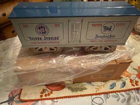 1000-79 Mccoy Silver Jubilee National Convention Tca Std 1979 Disneyland Box