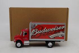 279-4459 Menards 754329184599 O Scale Budweiser Box Truck Ln/box