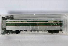 52080 Micro Trains N Scale 52ft 2 Inch Riveted Steel Express Reefer Railway Exress