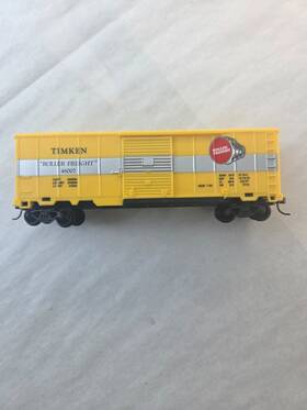 97973 Model Power #97973 Timken 40ft Box Car With Sliding Door And Knuckle Couplers