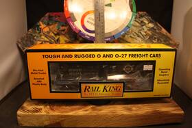 30-73255 Mth Rail King Item # Erie 3-dome Tank Car 108417 Near Mint
