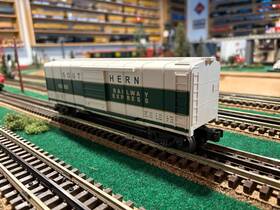 30-xxxx Mth Rail King Southern Railway Express Rounded Roof Box Car #4080