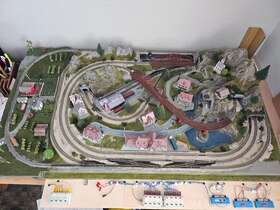 85880 Noch Z Scale Cortina Layout With Marklin Track And Operating Features
