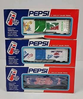 Te-646402 Pepsi And 0-27 Train Cars Diet Box Car Hooper Mt. Dew