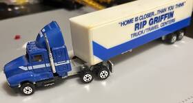 T600a Road Champs Ho Scale Rip Griffin Semi Truck