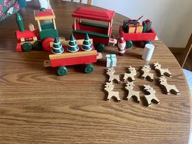 Santa S World 086131136986 Vintage Wooden Christmas Train 24 Inch Santas Set