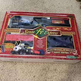 37990 Scientific Toys Ltd. Eztec Vintage Santa Fe Express Train Set G Scale Battery Op Working
