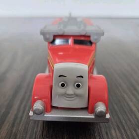 15351 Thomas & Friends And Battery-powered Trackmaster Flynn Motorized Toy Train