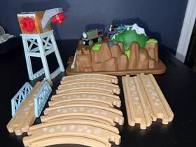 Cdj02 Thomas & Friends And Wooden Winter Railway Train Set Samson Ferdinand