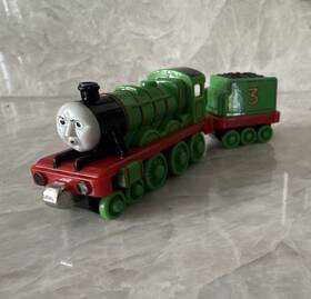 Thomas & Friends Hpc57 And Take Along Diescast Angry Henry The Green Engine
