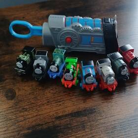 Luke-22 Thomas & Friends Gullane And Mini Toy Train Lot With Shooter