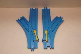 Tomy 053941706906 Tomica Hypercity Train Track 2 Pack Thomas
