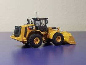 Tr10006 Tonkin Replicas 1/87 Ho Scale Caterpillar Cat 972k Wheel Loader