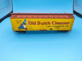8052 Train Minature Miniature Ho Scale Old Dutch Cleanser Refrigerator Car Damage