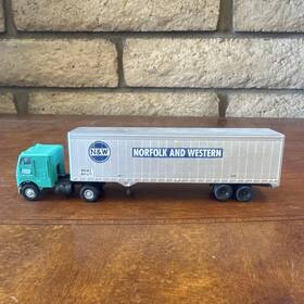 40327-02 Trainworx Norfolk And Western Drop Frame Trailer 208712 - Plastic