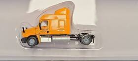 42585-01 Trainworx Inc. N Ltl Trucks - Yellow Freightliner Tractor #34909 Ln/box