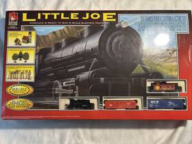 Walthers 616374051595 Little Joe Electric Train Set