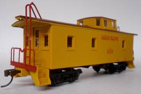 932-27541 Walthers Ho Scale Unassembled Kit Ca-1 Wood Caboose Union Pacific # 3232