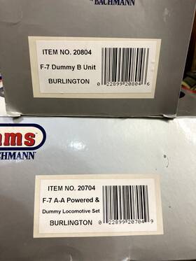 20804 Williams By Bachmann 20704 O Ga. Burlington F-7 Aba Diesels- Powered And Dummy #20704 Ry