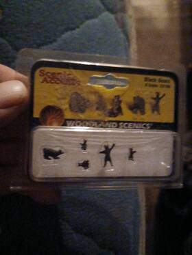 Wds2186 Woodland Scenics 724771021865 N Scale Black Bears Figure Animal Cub Standing Wild 5pc