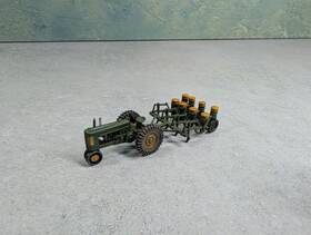 As5565 Woodland Scenics Used Ho Scale Green Tractor And Planter Read Description