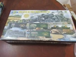 Athearn Ho John Deere Rolling Stock Set W/model Tractors - Nib/factory Sealed. Fixed Price $200.00.