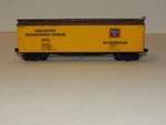 Athearn Ho Scale Burlington Refrigerator #75679 Reefer. Fixed Price $14.99.
