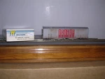 Walthers #932-3675 Brach's 50' Airslide Cov.hopper Car #47474 Weathered 1/87. Fixed Price $34.99.
