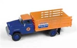 Classic Metal Works 30578 Ho Scale (1:87) 1955 Chevy Stakebed Truck Union 76. Fixed Price $17.99.