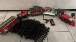Eztec North Pole Express Train Set Christmas Wireless Remote Musical Model 37185. Fixed Price $40.00.