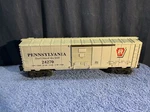 Lionel 6-25014 Gauge Pennsylvania Boxcar With Sliding Doors S3-12. Fixed Price $24.99.