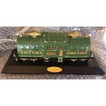 1928 NO.38IE Locomotive Lionel Green Gold Train Brown Display Stand B2. Fixed Price $14.95.