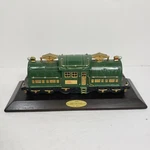 Genuine Lionel No. 38IE Locomotive Bild-a-loco Green Display 1928 Train Piece. Fixed Price $29.99.