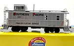 Ho Athearn 7407 Regular Caboose Southern Pacific Sp Tofc # 1097. Fixed Price $44.99.