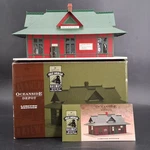 Hallmark Lionel Great American Railways Oceanside Depot QHT3501 Original Box. Fixed Price $24.99.