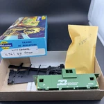 Athearn Kit 5361, Ho Burlington Northern Bn 36' Wide Vision Caboose, Rd # 10469. Fixed Price $12.47.