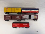Set Of 5 Ho Scale Box Cars. Fixed Price $50.00.