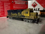 Ho Scale Athearn Bnsf GP40X (doesn Run). Fixed Price $54.38.