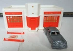 Scale K-line 4072 Service Station. Fixed Price $10.95.