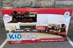 Kid Connection Railroad Engine And Tracks Battery Operated Train Set - New. Fixed Price $22.00.