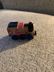 Thomas & Friends Ashima FHM36 Wooden Train. Fixed Price $18.00.