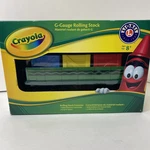 Lionel 7-11552P Crayola G-gauge Scale Gondola Three Crates (removeabke) +box. Fixed Price $29.95.
