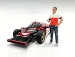 American Diorama AD-25004 1/24 "race Crew" Figure #4. Fixed Price $24.99.