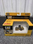 1:87 Scale Norscot CS-563E Smooth Drum Vibratory Soil Compactor Caterpillar. Fixed Price $35.00.