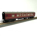 Oo Scale Hornby Top Link R4005 MK1 Corridor Composite Coach Br E15692. Fixed Price $26.40.