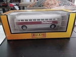 Mth King Trailways 1:48 Diecast Metal Bus Model 30-50011 *new*. Fixed Price $75.00.
